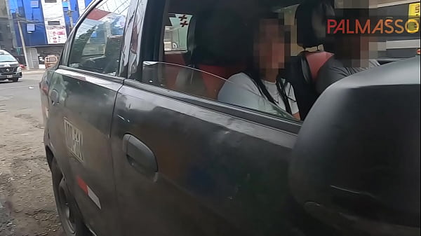 Desconocida folla con taxista a cambio de sexo