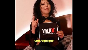 Mozas de La Paz posando en el estudio antes de grabar